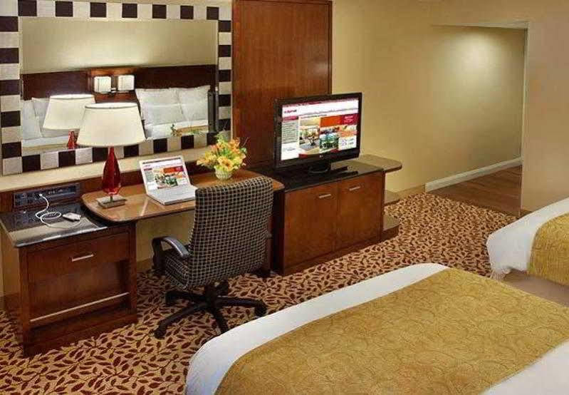 Trumbull Marriott Shelton Buitenkant foto