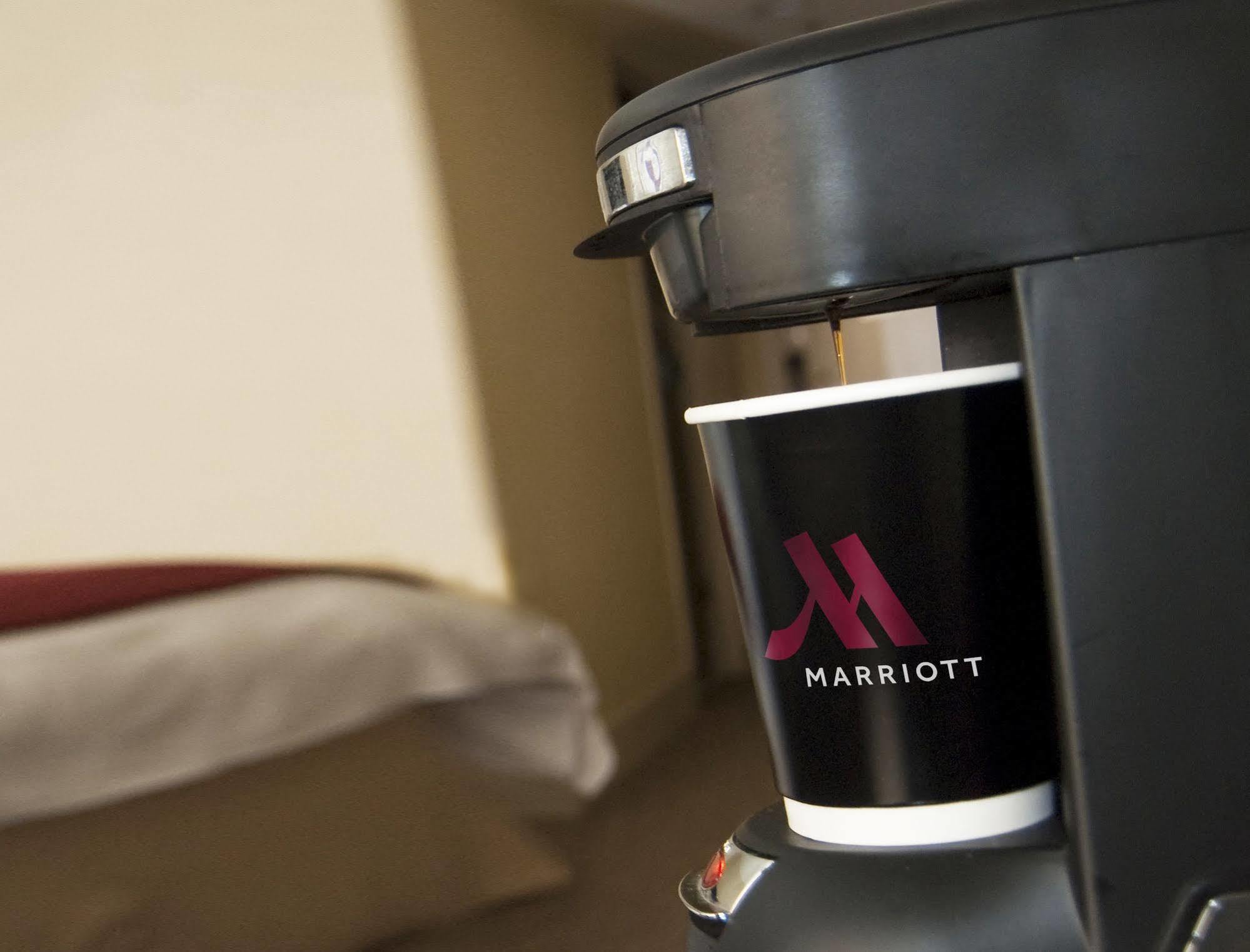 Trumbull Marriott Shelton Buitenkant foto